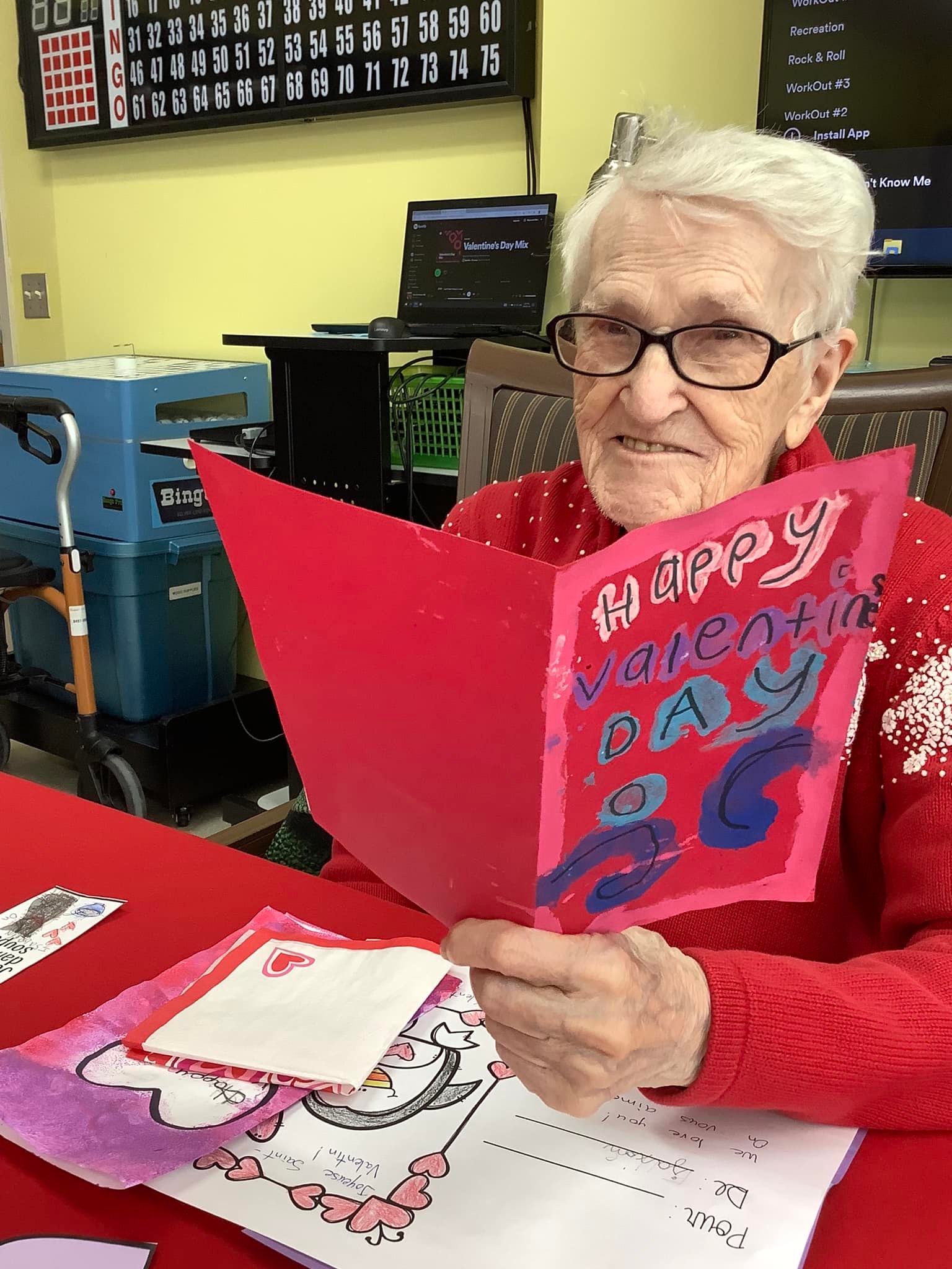 Residents receiving Valentine Day cards