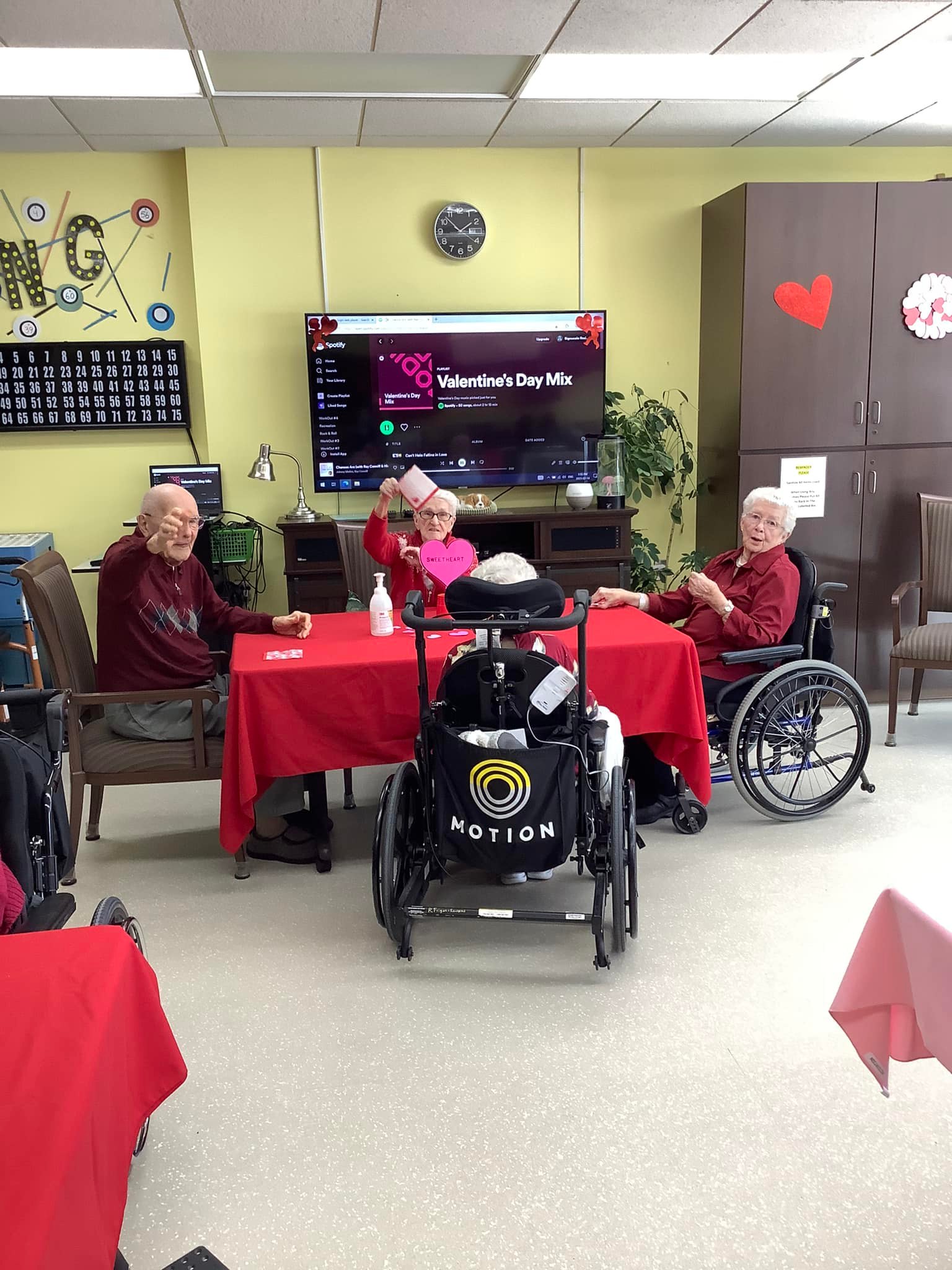Residents receiving Valentine Day cards