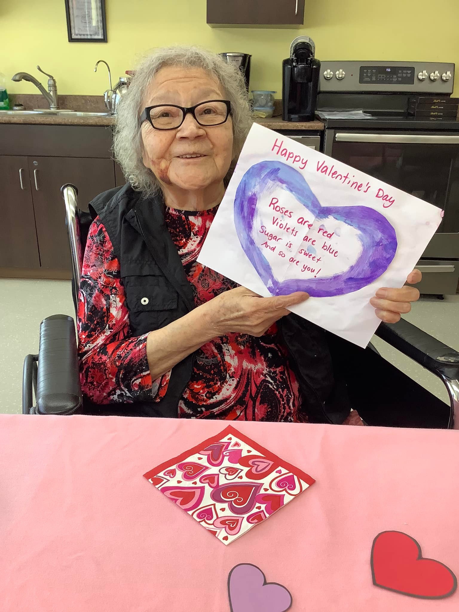 Residents receiving Valentine Day cards